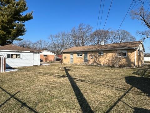 103 W Walnut Ave, Des Plaines, IL 60016 photo 6
