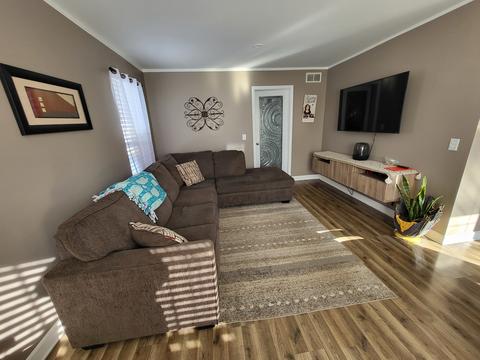 1200 Spring Creek Rd, Elgin, IL 60120 photo 8