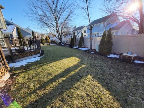 1200 Spring Creek Rd, Elgin, IL 60120 photo 2
