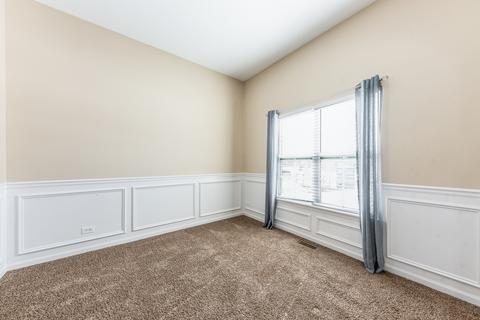 25202 Jackson Ln, Plainfield, IL 60586 photo 2