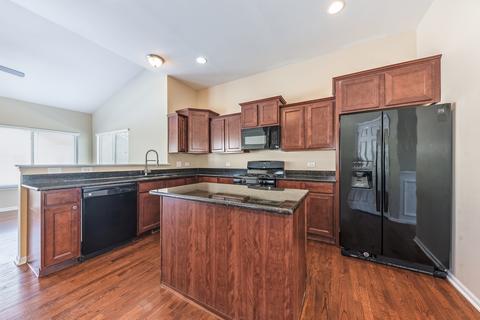 25202 Jackson Ln, Plainfield, IL 60586 photo 7