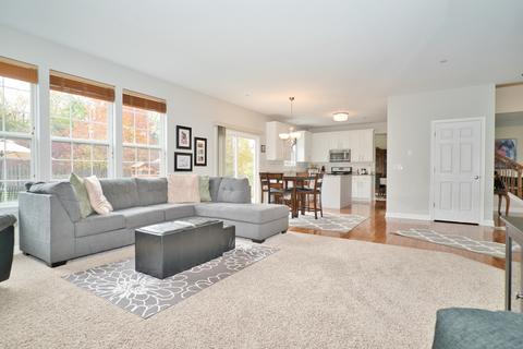 2181 Edgartown Ln, Hoffman Estates, IL 60192 photo 9