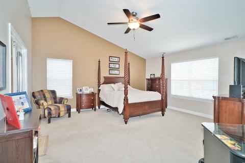 2181 Edgartown Ln, Hoffman Estates, IL 60192 photo 11
