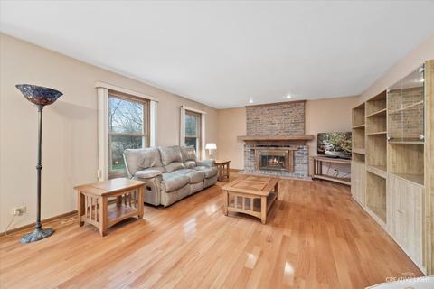 336 Ford Ln, Bartlett, IL 60103 photo 7