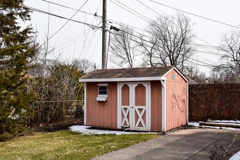 873 E Grant Dr, Des Plaines, IL 60016 photo 21
