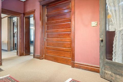 502 E Cedar St, Le Roy, IL 61752 photo 3