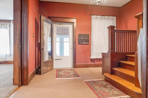 502 E Cedar St, Le Roy, IL 61752 photo 5