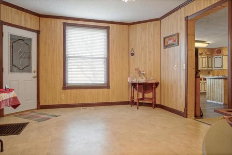502 E Cedar St, Le Roy, IL 61752 photo 18