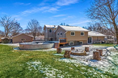 105 Clover Ct, Bartlett, IL 60103 photo 31