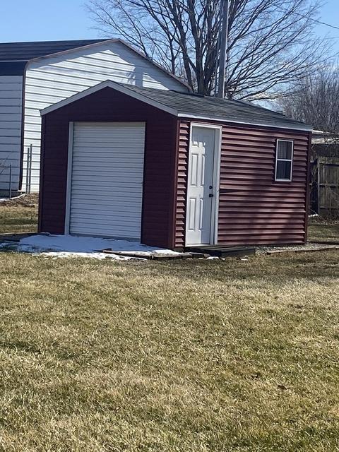 206 Maple St, Cedar Point, IL 61316 photo 4