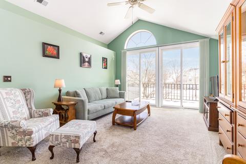 331 Ashford Cir #3, Bartlett, IL 60103 photo 4