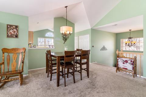 331 Ashford Cir #3, Bartlett, IL 60103 photo 6