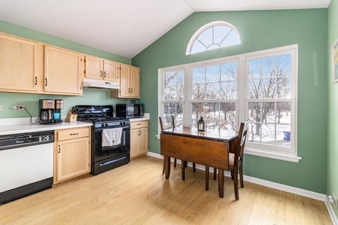 331 Ashford Cir #3, Bartlett, IL 60103 photo 7