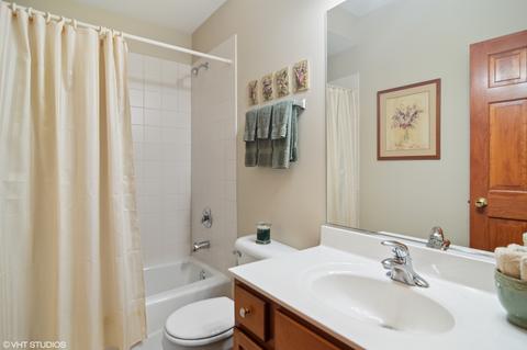 500 Clover Dr, Algonquin, IL 60102 photo 14