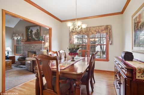 500 Clover Dr, Algonquin, IL 60102 photo 8