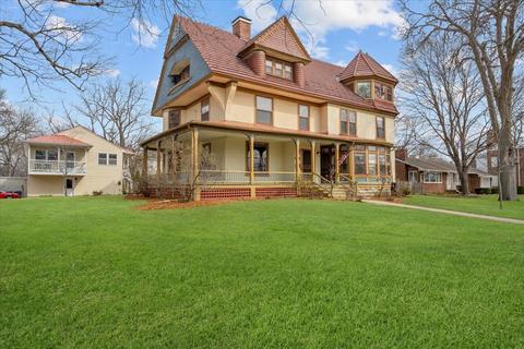 507 Everett St, Dixon, IL 61021 photo 2