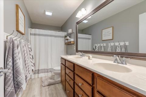 3043 Grey Hawk Dr, Normal, IL 61761 photo 13