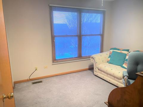 1040 Wakefield Dr, Elgin, IL 60120 photo 23