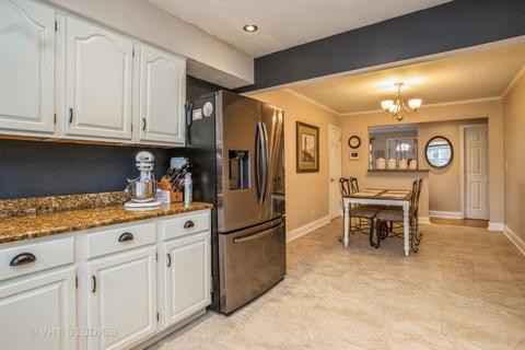 214 Emmerson Ave, Itasca, IL 60143 photo 6