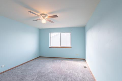 328 Aster Dr, Minooka, IL 60447 photo 17