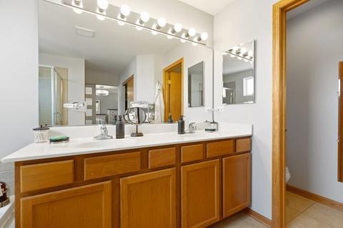 2803 Stonebridge Dr, Plainfield, IL 60586 photo 19