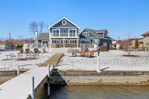1920 Orchard Beach Rd, Mchenry, IL 60050 photo 1