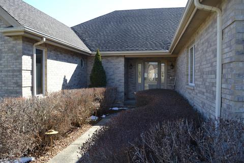 7115 Burning Tree Dr, Mchenry, IL 60050 photo 3
