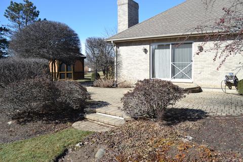7115 Burning Tree Dr, Mchenry, IL 60050 photo 5