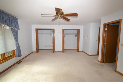 7115 Burning Tree Dr, Mchenry, IL 60050 photo 6