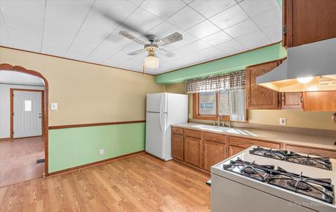 242 2nd St, Elgin, IL 60123 photo 14