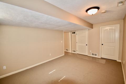 1648 Belclare Rd, Normal, IL 61761 photo 29