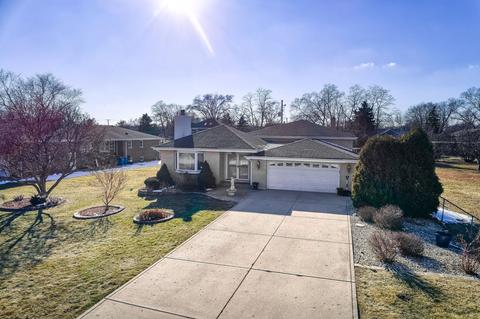 720 N 8th Ave, Addison, IL 60101 photo 5