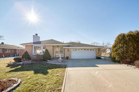 720 N 8th Ave, Addison, IL 60101 photo 1