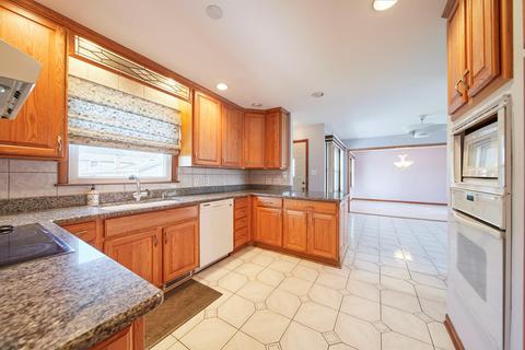 720 N 8th Ave, Addison, IL 60101 photo 21