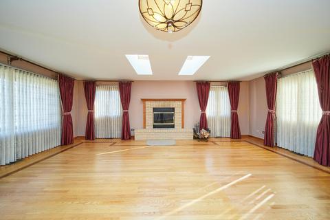 720 N 8th Ave, Addison, IL 60101 photo 16