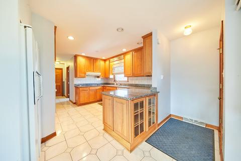 720 N 8th Ave, Addison, IL 60101 photo 24