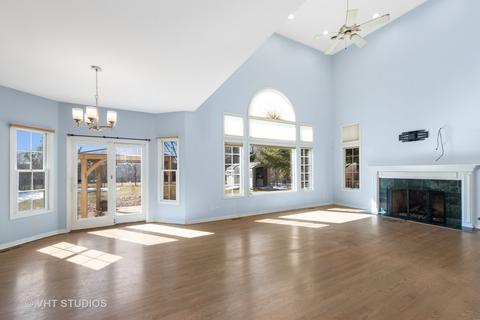 1250 Ivy Ln, Algonquin, IL 60102 photo 7