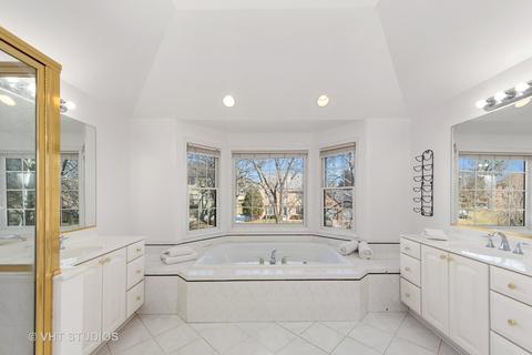 1250 Ivy Ln, Algonquin, IL 60102 photo 11