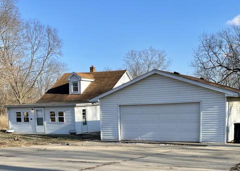 1108 Front St, Henry, IL 61537 photo 3