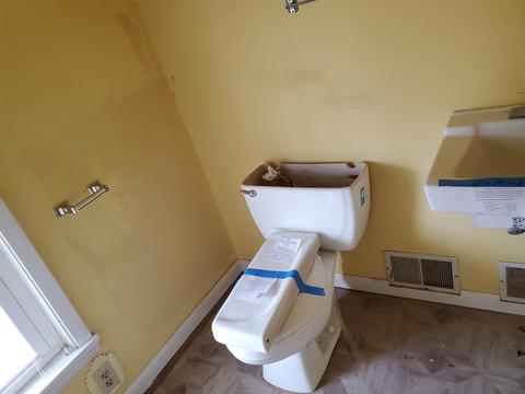 214 E 2nd St, Spring Valley, IL 61362 photo 12