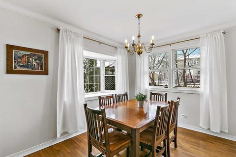 30 S Herbert Rd, Riverside, IL 60546 photo 5
