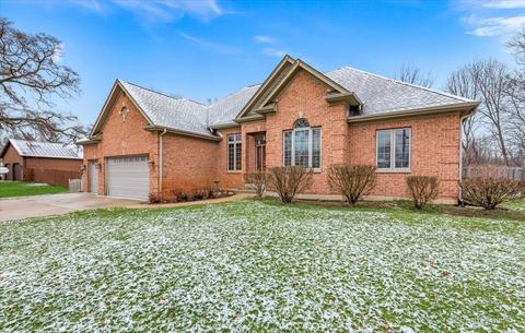 208 S Emerald Dr, Mchenry, IL 60051 photo 25