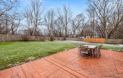 208 S Emerald Dr, Mchenry, IL 60051 photo 31