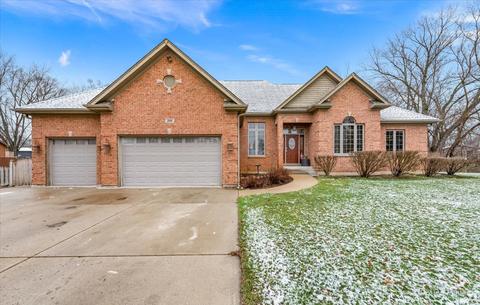 208 S Emerald Dr, Mchenry, IL 60051 photo 1