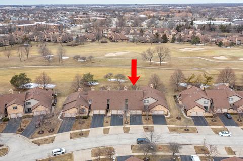 1758 Pebble Beach Dr, Hoffman Estates, IL 60169 photo 2