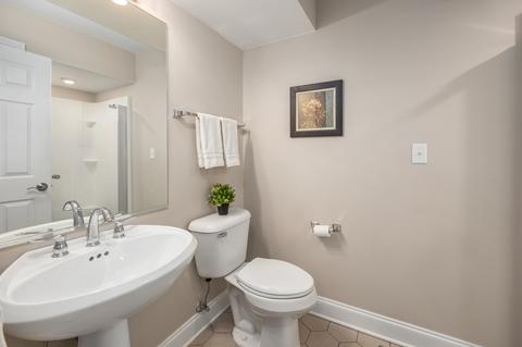 1758 Pebble Beach Dr, Hoffman Estates, IL 60169 photo 9