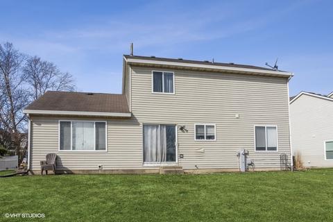 1285 Evergreen Ln, Elgin, IL 60123 photo 2
