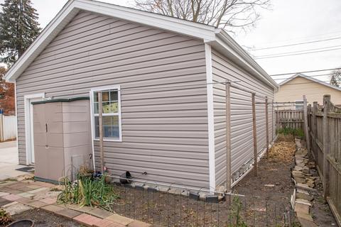 965 W Grant Dr, Des Plaines, IL 60016 photo 23
