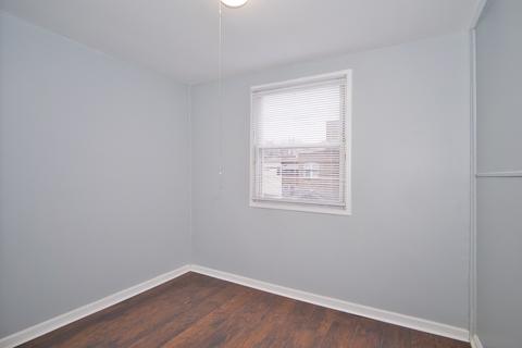 6440 N Artesian Ave, Chicago, IL 60645 photo 19