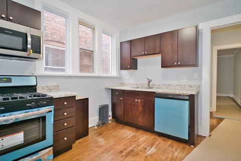 6440 N Artesian Ave, Chicago, IL 60645 photo 9